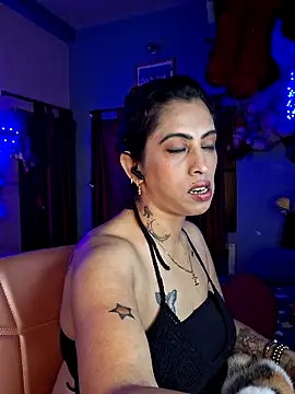 Love Beauty01 online show from 03-29-26, 07:03