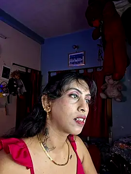 Love Beauty01 online show from 06-04-26, 06:47