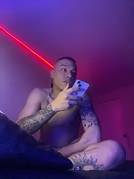 AlphaMasterXxx online show from 01-12-26, 10:09