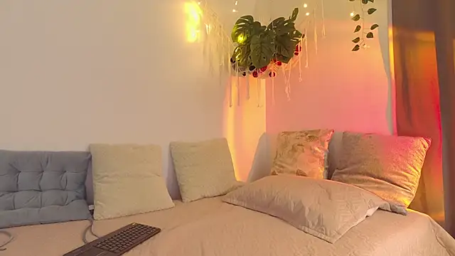 swt helen online show from 12-21-25, 08:49