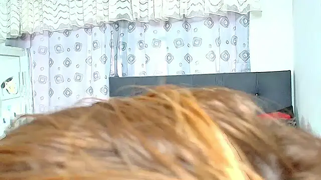 Victoriacoperino online show from 11-13-25, 03:55