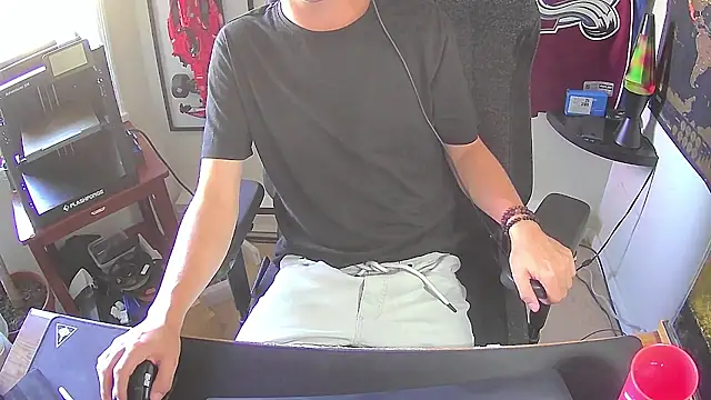 Snapshot of k_dick chatting on 09-17-25, 09:49 k dick online show from 09-17-25, 09:49