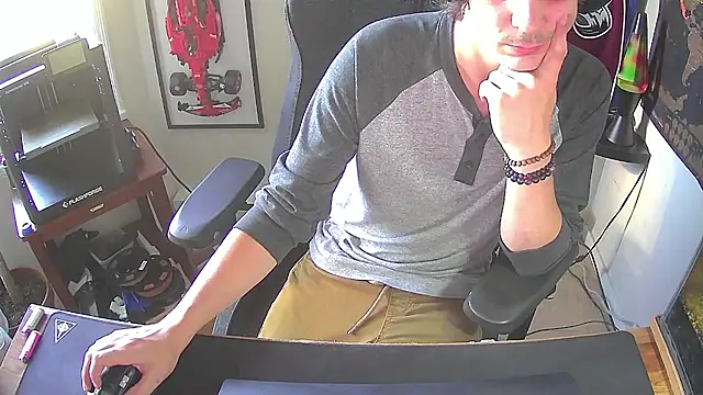 Snapshot of k_dick chatting on 09-19-25, 12:02 k dick online show from 09-19-25, 12:02