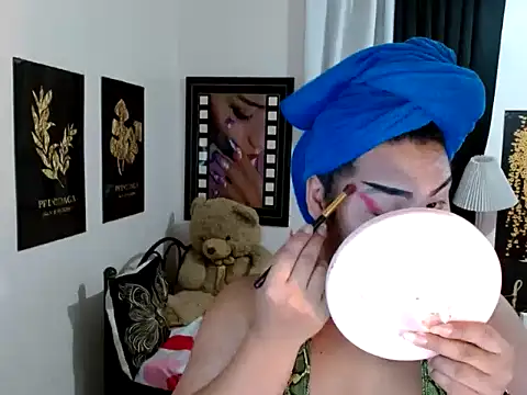 TSbrianaHugeCock online show from 04-12-26, 02:22