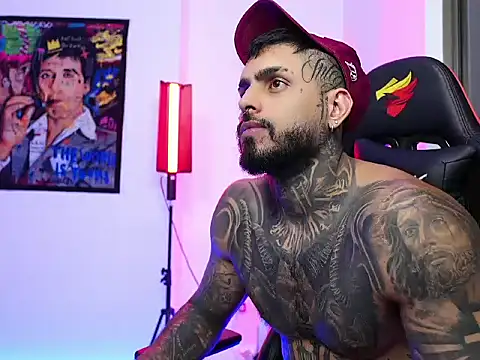 Snapshot of logan_hugh8 chatting on 11-04-25, 06:45 logan hugh8 online show from 11-04-25, 06:45