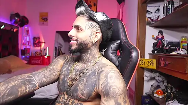 logan hugh8 online show from 03-30-26, 08:37