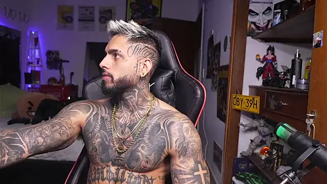 logan hugh8 online show from 04-20-26, 01:41