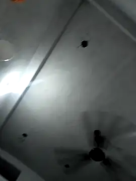 Snapshot of liza-212 chatting on 09-22-25, 07:32 liza-212 online show from 09-22-25, 07:32