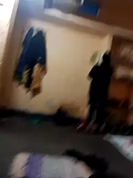 Snapshot of liza-212 chatting on 12-20-25, 12:56 liza-212 online show from 12-20-25, 12:56