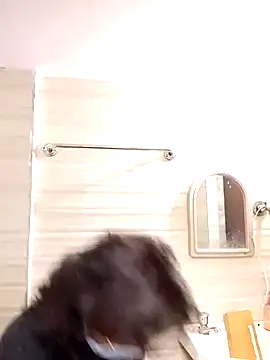 Love Foreverr12 online show from 11-15-25, 11:18