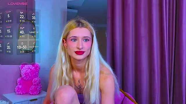 Monica Leen online show from 11-08-25, 06:24