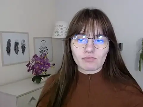 Julie Diamond online show from 12-01-25, 05:18