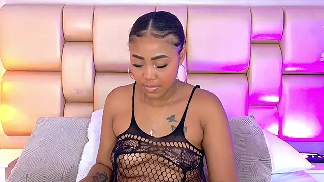 AngelaRoberts online show from 03-25-26, 07:42