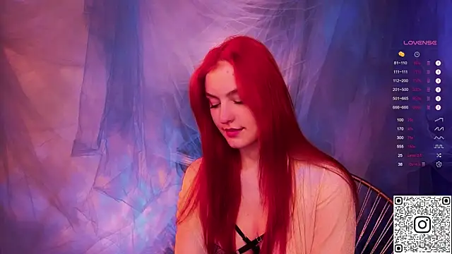 GildedKitten online show from 11-28-25, 06:10