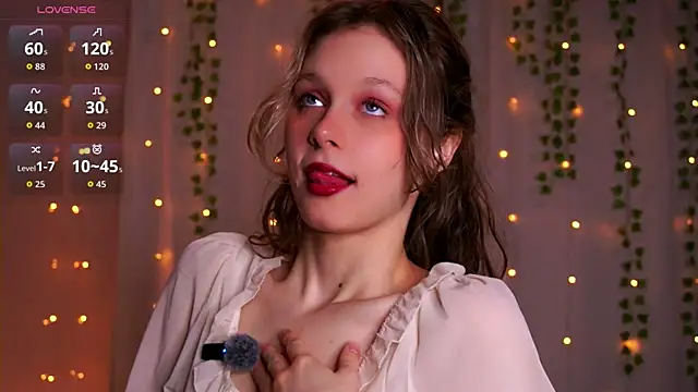Tender beauty online show from 07-14-26, 06:46