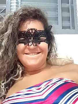 RaphinhaSanches online show from 12-04-25, 11:41