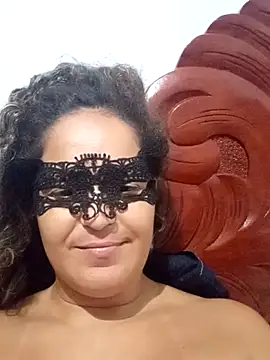 Snapshot of RaphinhaSanches chatting on 01-14-26, 10:25 RaphinhaSanches online show from 01-14-26, 10:25