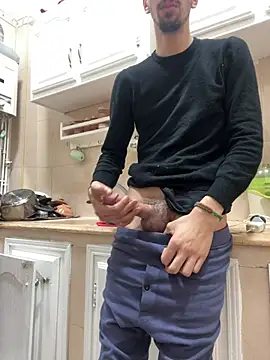 Snapshot of HardArabian@xh chatting on 01-14-26, 08:20 HardArabianxh online show from 01-14-26, 08:20