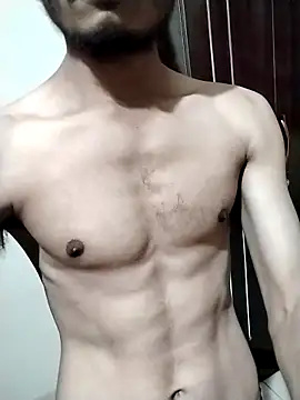 alure0 online show from 10-03-25, 07:00