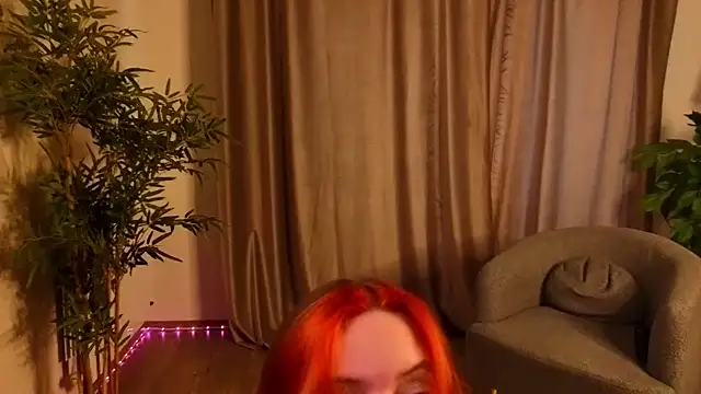 TiannaBorlace online show from 04-02-26, 01:03