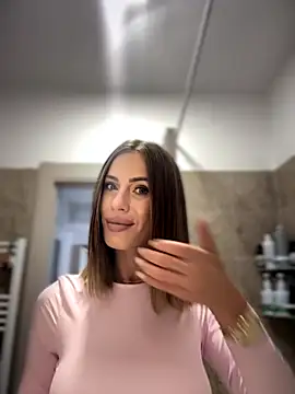 Snapshot of _JessyRey_ chatting on 09-10-25, 07:19 JessyRey online show from 09-10-25, 07:19