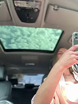 Snapshot of _JessyRey_ chatting on 09-15-25, 08:25 JessyRey online show from 09-15-25, 08:25