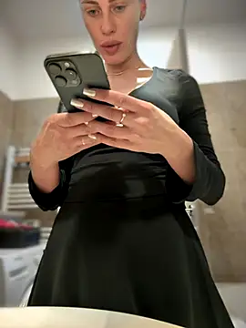 Snapshot of _JessyRey_ chatting on 09-20-25, 06:14 JessyRey online show from 09-20-25, 06:14