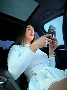 Snapshot of _JessyRey_ chatting on 11-04-25, 02:49 JessyRey online show from 11-04-25, 02:49