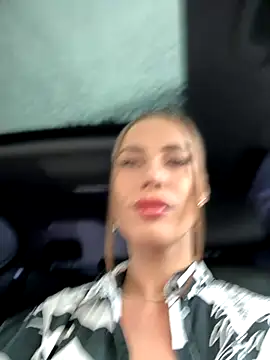 Snapshot of _JessyRey_ chatting on 11-30-25, 12:09 JessyRey online show from 11-30-25, 12:09