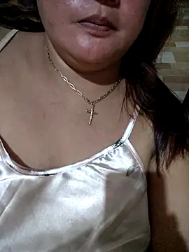 Snapshot of lady_rosie chatting on 10-12-25, 01:43 lady rosie online show from 10-12-25, 01:43