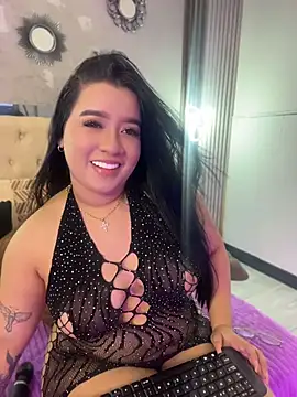 Aliciawhitee online show from 04-22-26, 02:58