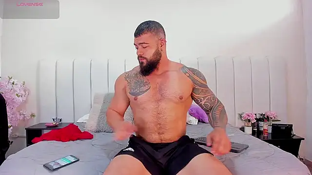 Snapshot of college_muscle_ass1 chatting on 09-15-25, 02:50 college muscle ass1 online show from 09-15-25, 02:50
