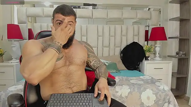 Snapshot of college_muscle_ass1 chatting on 10-14-25, 01:01 college muscle ass1 online show from 10-14-25, 01:01