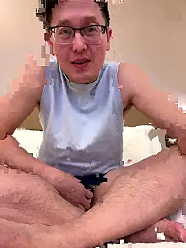 maxime0928 online show from 01-11-26, 04:34