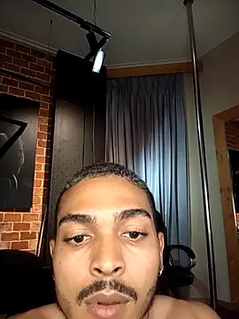 Snapshot of MarcusRain_ chatting on 09-14-25, 09:36 MarcusRain online show from 09-14-25, 09:36