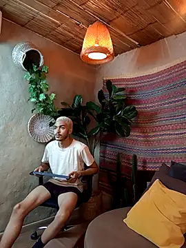 Snapshot of MarcusRain_ chatting on 09-28-25, 03:34 MarcusRain online show from 09-28-25, 03:34