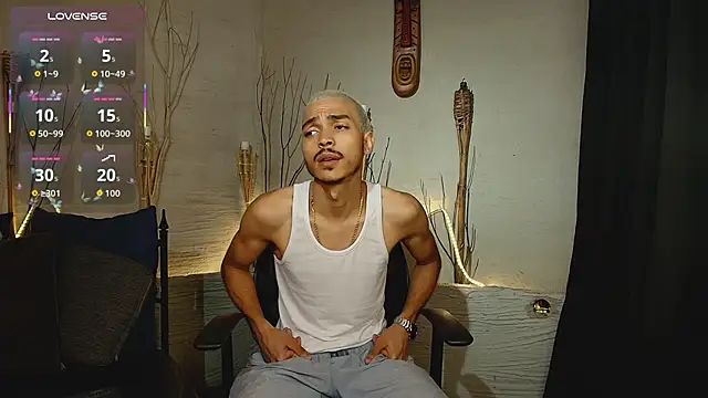 Snapshot of MarcusRain_ chatting on 11-19-25, 08:42 MarcusRain online show from 11-19-25, 08:42