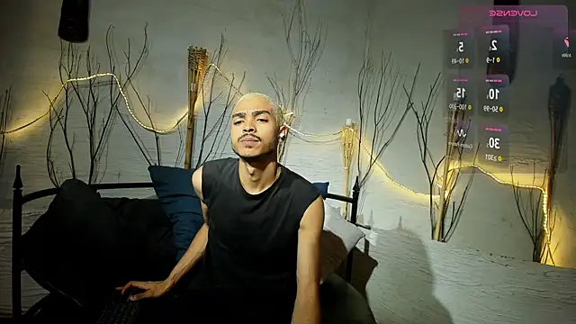 Snapshot of MarcusRain_ chatting on 12-04-25, 03:38 MarcusRain online show from 12-04-25, 03:38