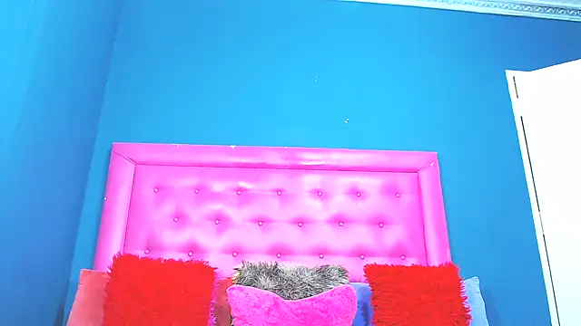 LoloQueen5 online show from 02-15-26, 02:58