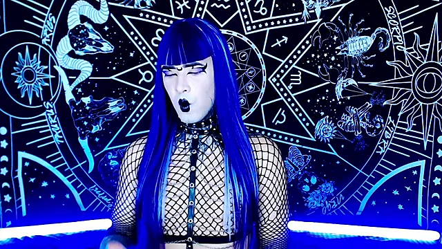 Snapshot of naomi_satan chatting on 01-15-26, 08:45 naomi satan online show from 01-15-26, 08:45