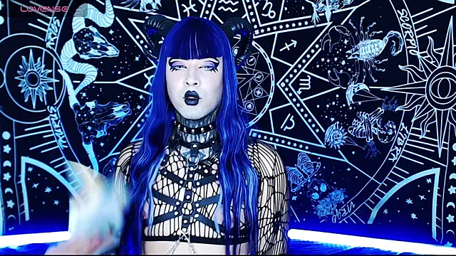 Snapshot of naomi_satan chatting on 02-12-26, 09:10 naomi satan online show from 02-12-26, 09:10