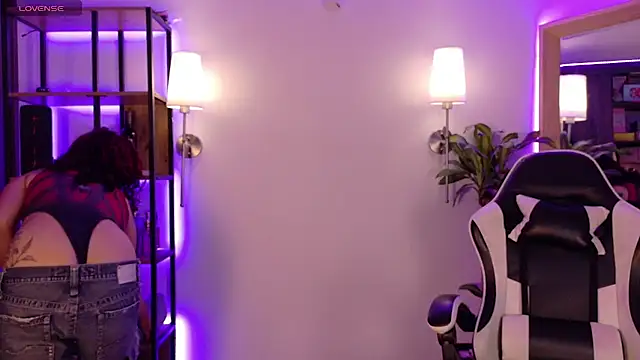 Silvana Goddess online show from 04-10-26, 08:02