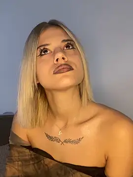 Snapshot of AishaKali chatting on 10-09-25, 07:50 AishaKali online show from 10-09-25, 07:50