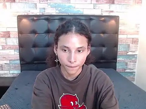 Andrew Landry online show from 10-17-25, 03:58