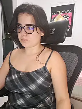 CutteGirl99 online show from 09-25-25, 01:53