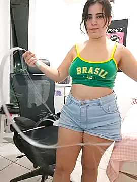 CutteGirl99 online show from 10-11-25, 01:27