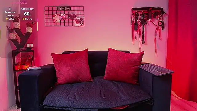 Daphne Clarke online show from 11-21-25, 10:14