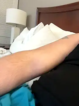 Snapshot of Dallasbest214 chatting on 09-18-25, 12:23 Dallasbest214 online show from 09-18-25, 12:23