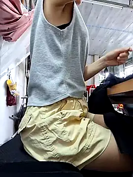 irina hana online show from 09-30-25, 12:59