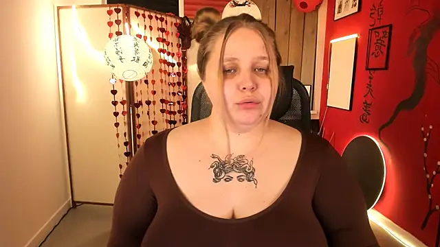 SladaDell online show from 02-18-26, 04:03